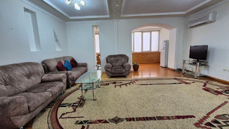 4-room · 100 m² · Mirzo-Ulug'bek · Bibibon