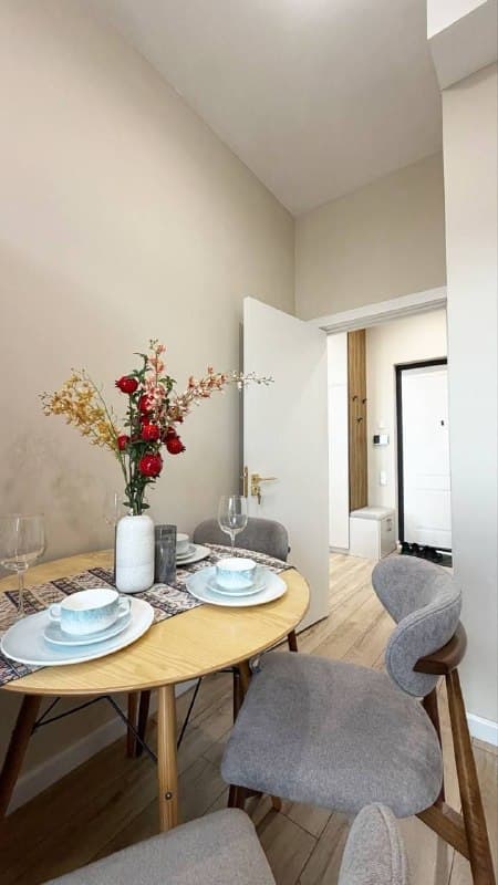 1-room · 40 m² · Mirzo-Ulug'bek