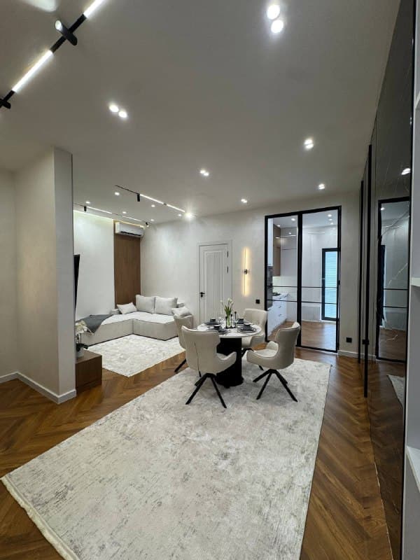 2-room · 58 m² · Mirzo-Ulug'bek