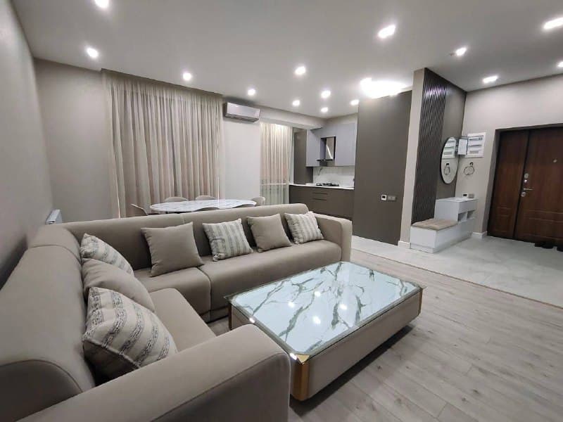 3-room · 93.3 m² · Yakkasaray · Piramit Tower