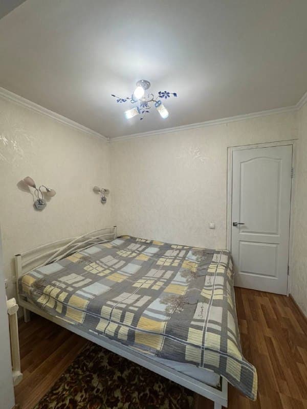 1-room (converted to 2) · 2nd floor · Mirobod