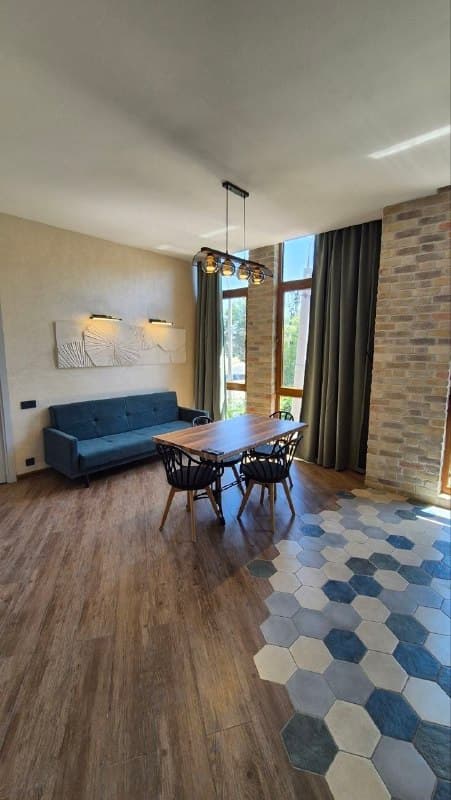 2-room · 56 m² · Mirzo-Ulug'bek