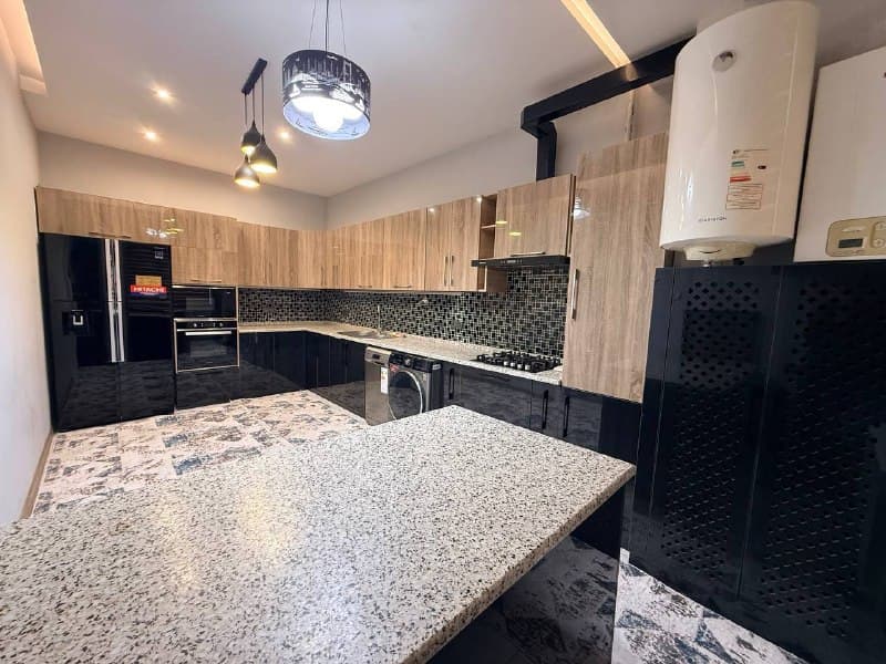 3-room · 105 m² · Mirzo-Ulug'bek · New build