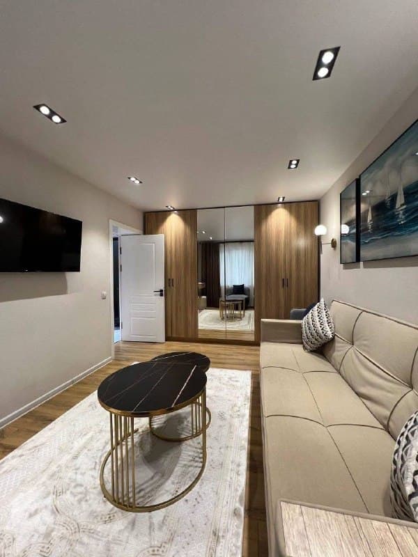 Commercial · 29 m² · Shota Rustaveli, Yakkasaray
